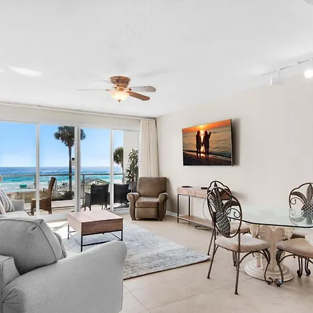 Sterling Sands 103